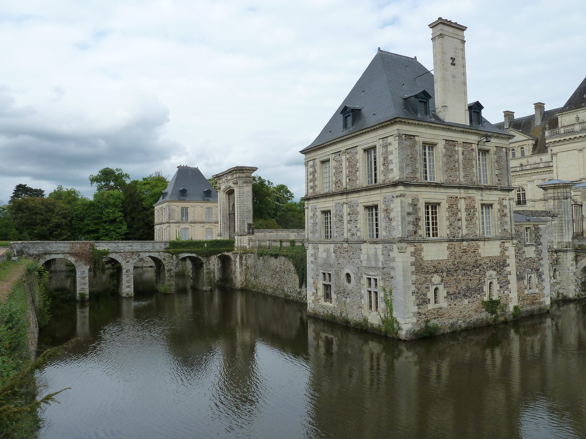 Picture France Serrant castle 2010-04 22 - Hotels Serrant castle