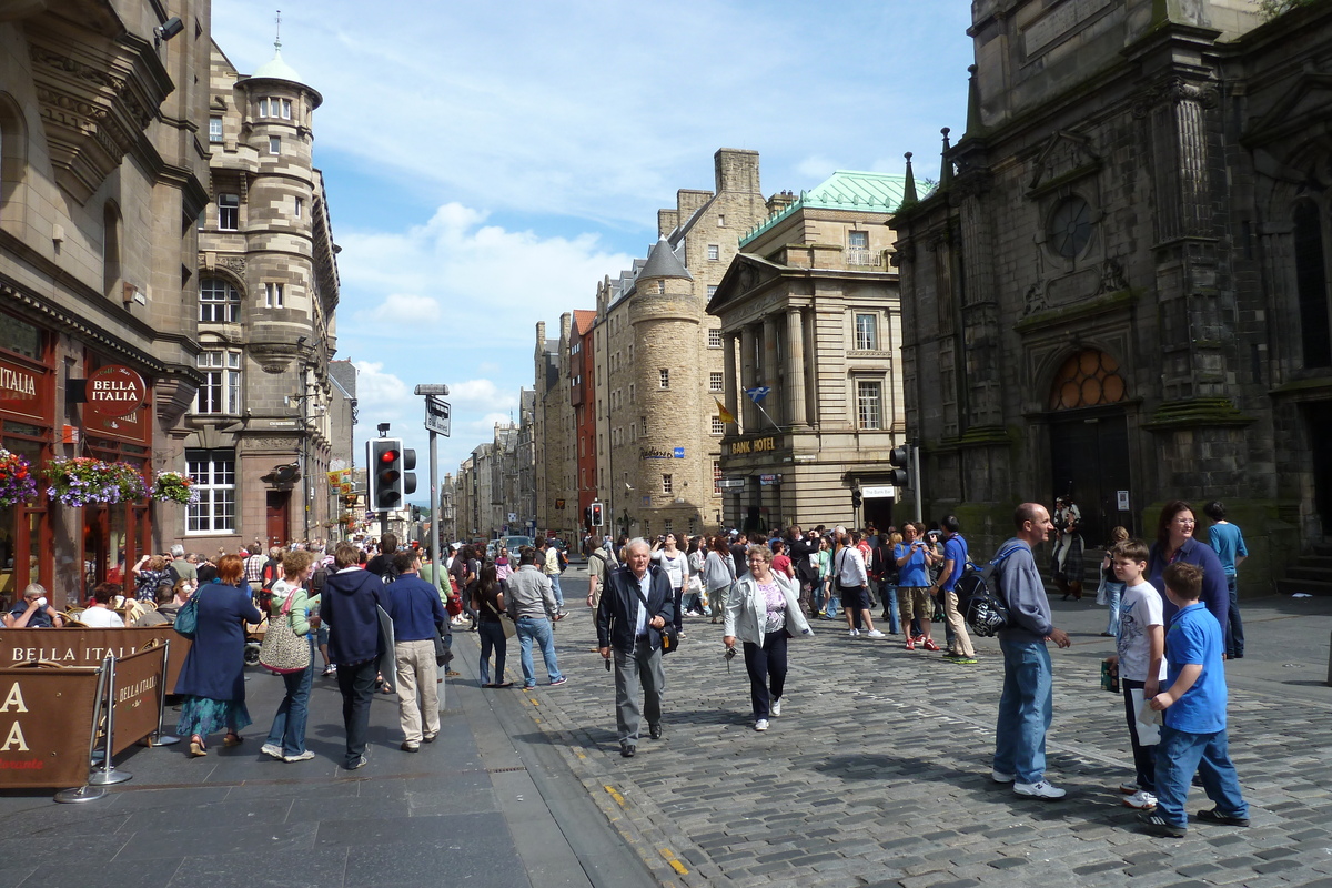 Picture United Kingdom Edinburgh 2011-07 83 - Saving Edinburgh