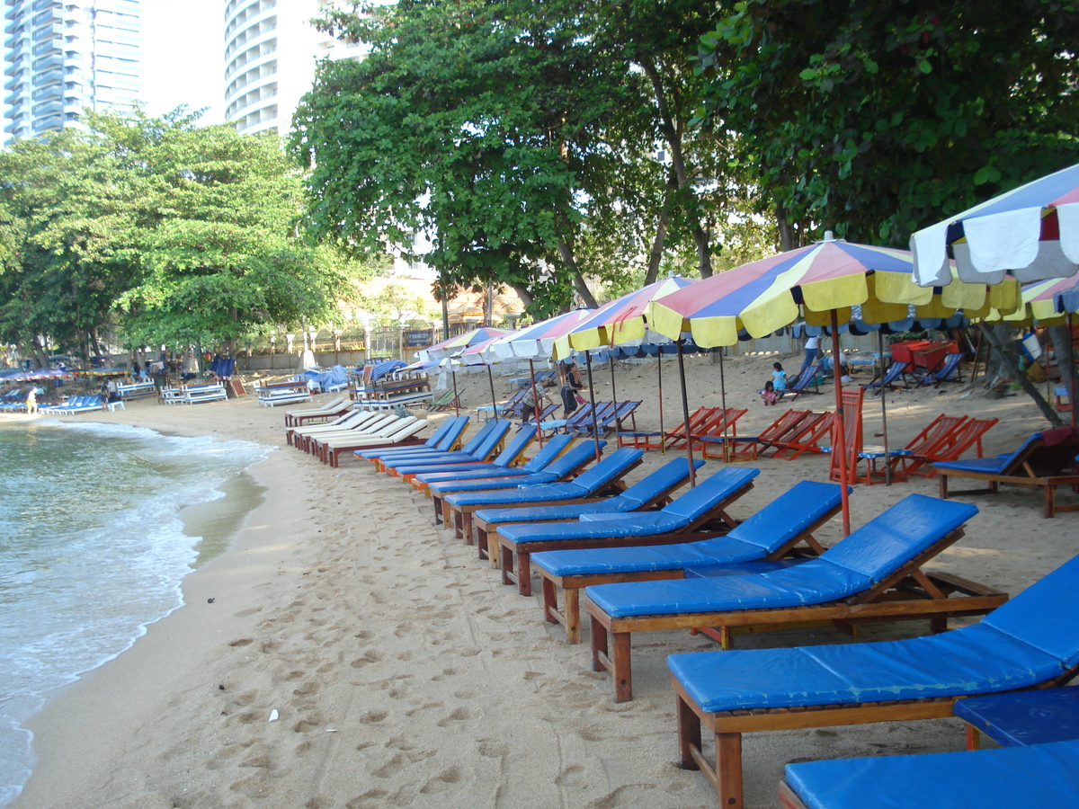 Picture Thailand Pattaya Dongtan beach 2008-01 16 - Sunset Dongtan beach