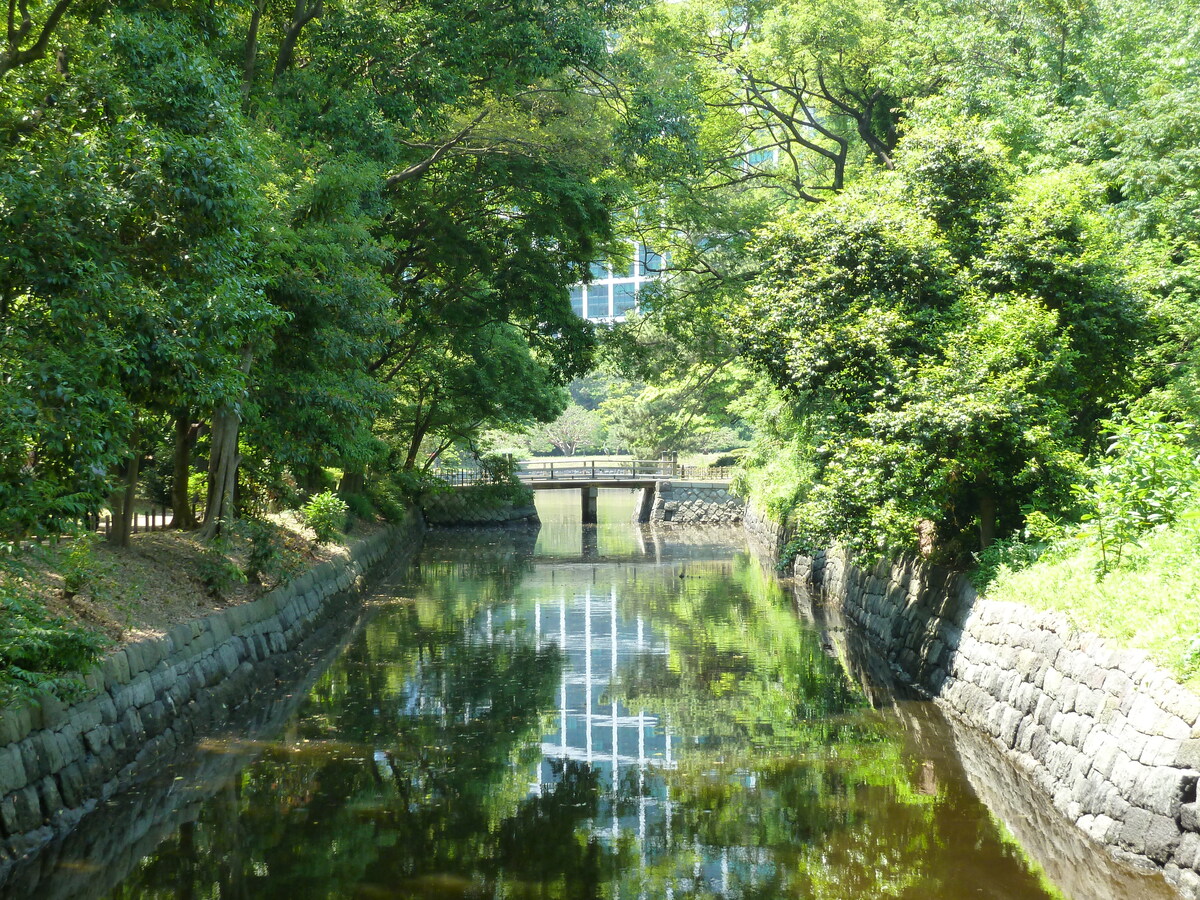 Picture Japan Tokyo Hama rikyu Gardens 2010-06 27 - Restaurant Hama rikyu Gardens