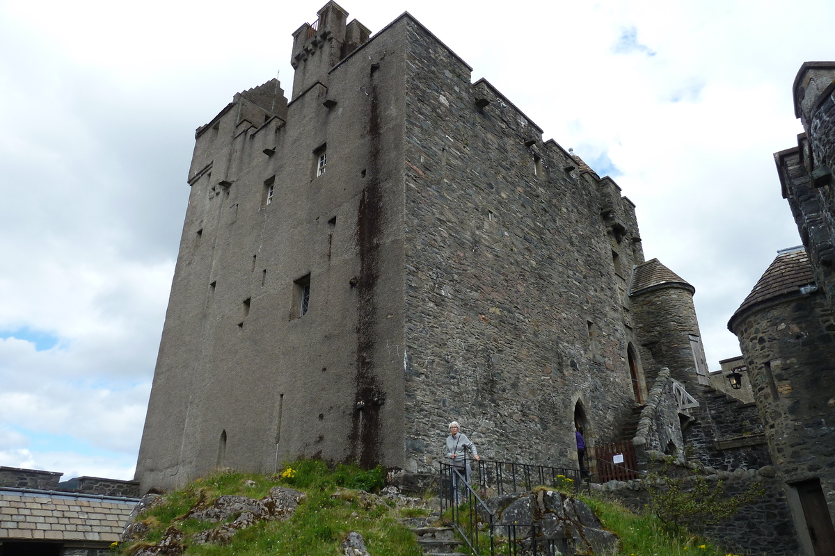 Picture United Kingdom Scotland Eilean Donan Castle 2011-07 49 - Summer Eilean Donan Castle