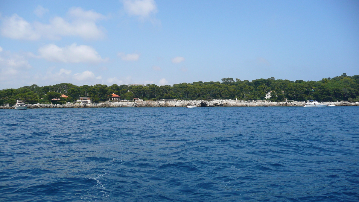 Picture France Cap d'Antibes Pointe de l'Ilette 2007-07 25 - City View Pointe de l'Ilette