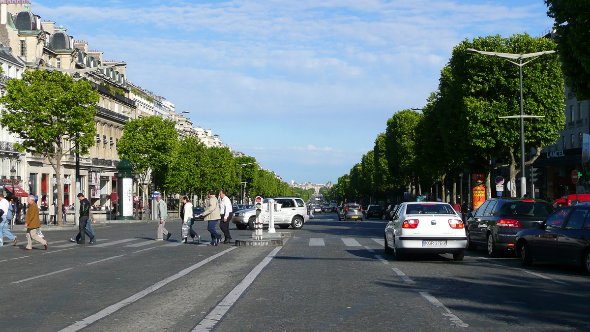 Picture France Paris Etoile and Arc de Triomphe 2007-05 95 - To see Etoile and Arc de Triomphe