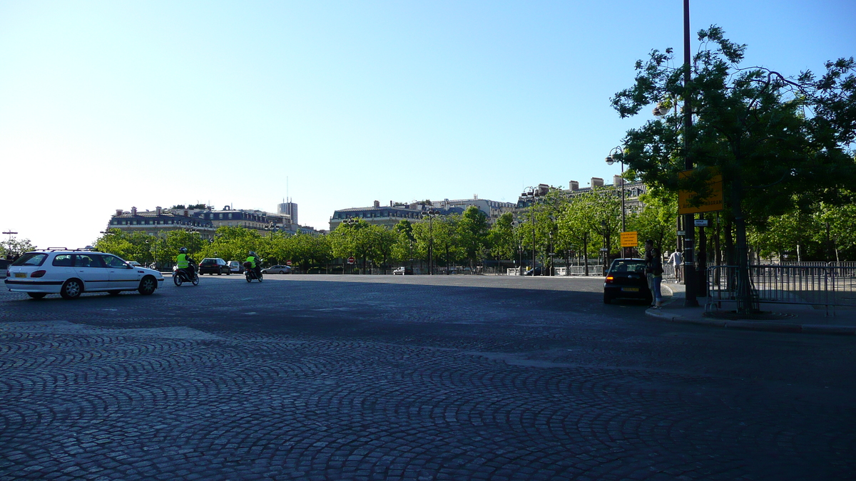 Picture France Paris Etoile and Arc de Triomphe 2007-05 61 - Rooms Etoile and Arc de Triomphe