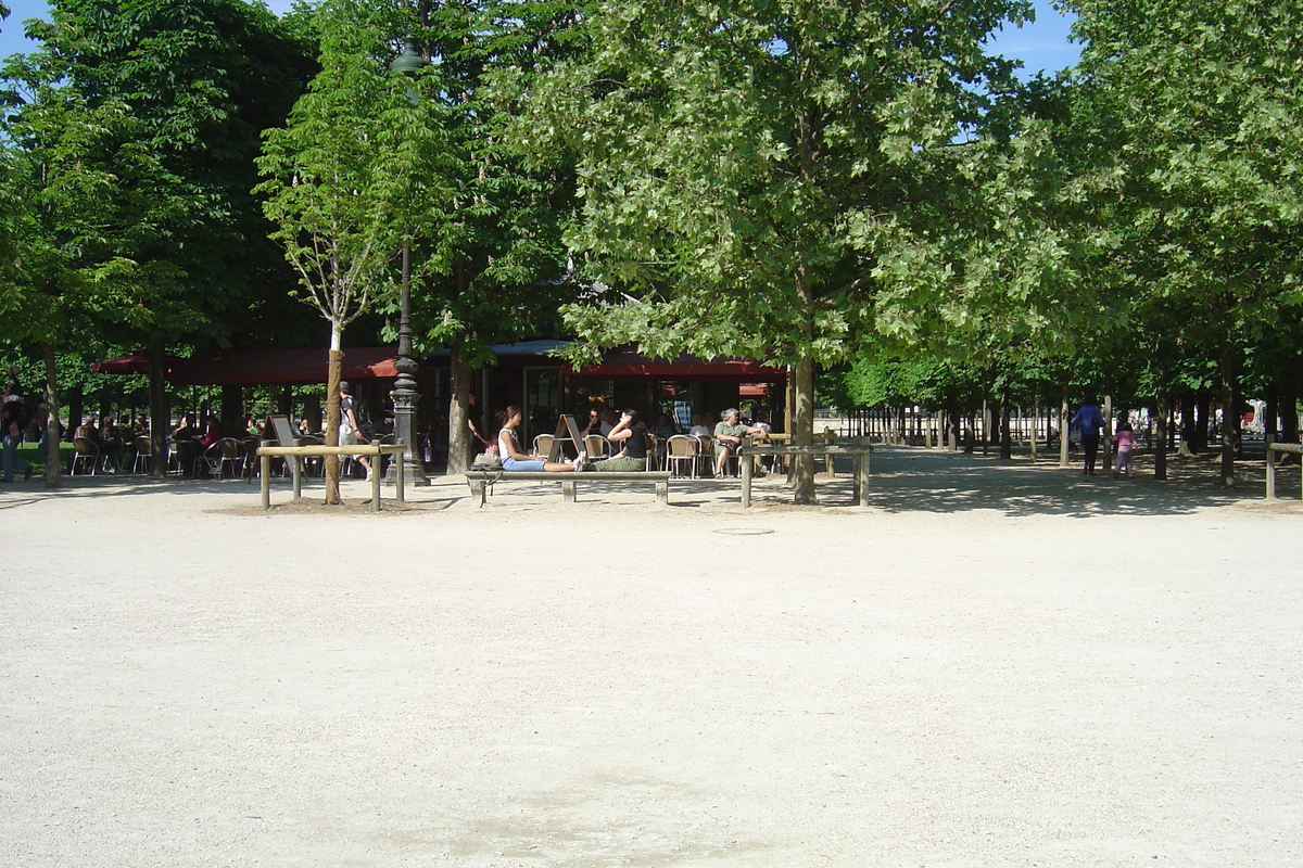 Picture France Paris Garden of Tuileries 2007-05 144 - Waterfalls Garden of Tuileries