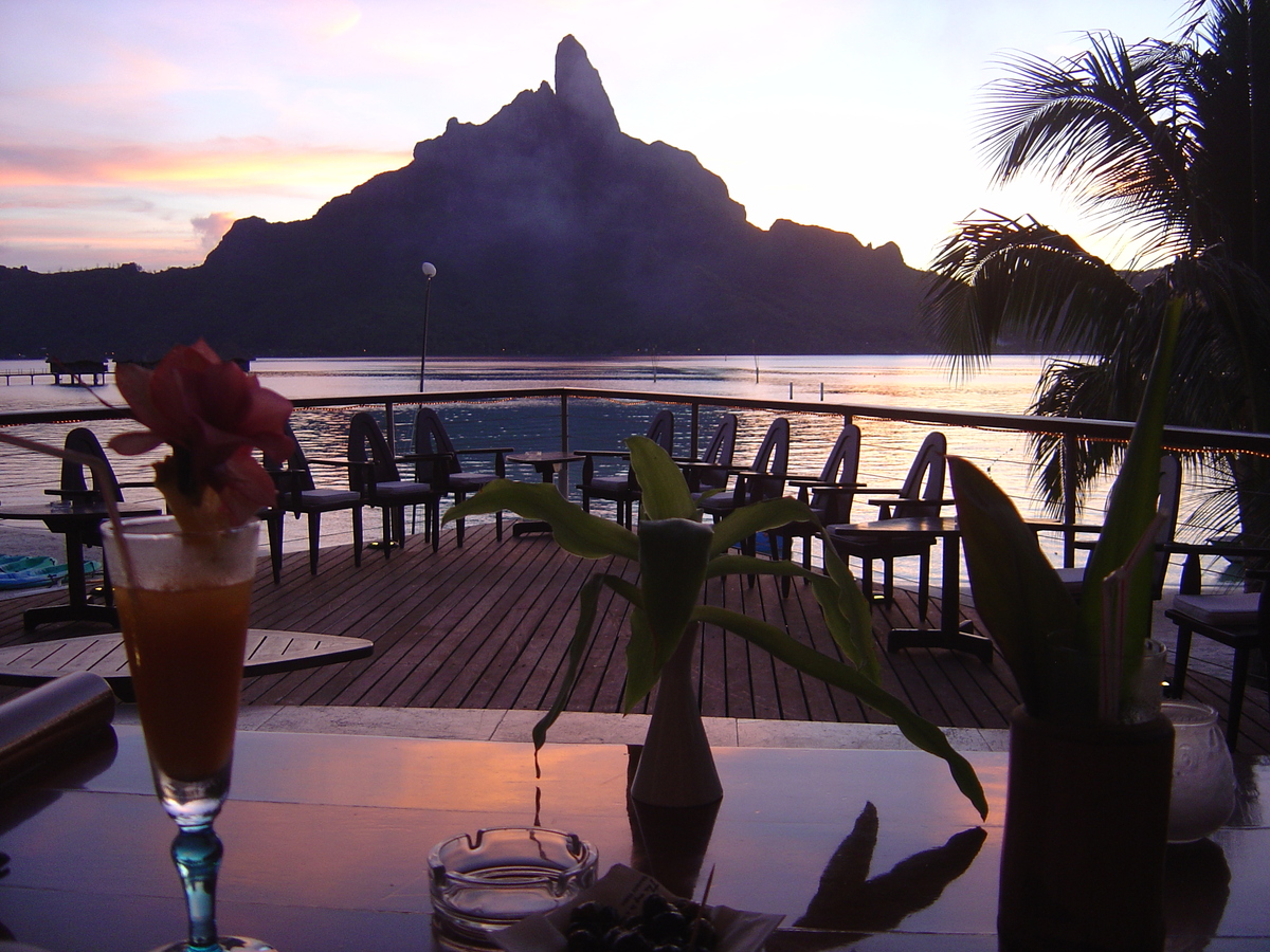 Picture Polynesia Meridien Bora Bora Hotel 2006-04 119 - Sunrise Meridien Bora Bora Hotel