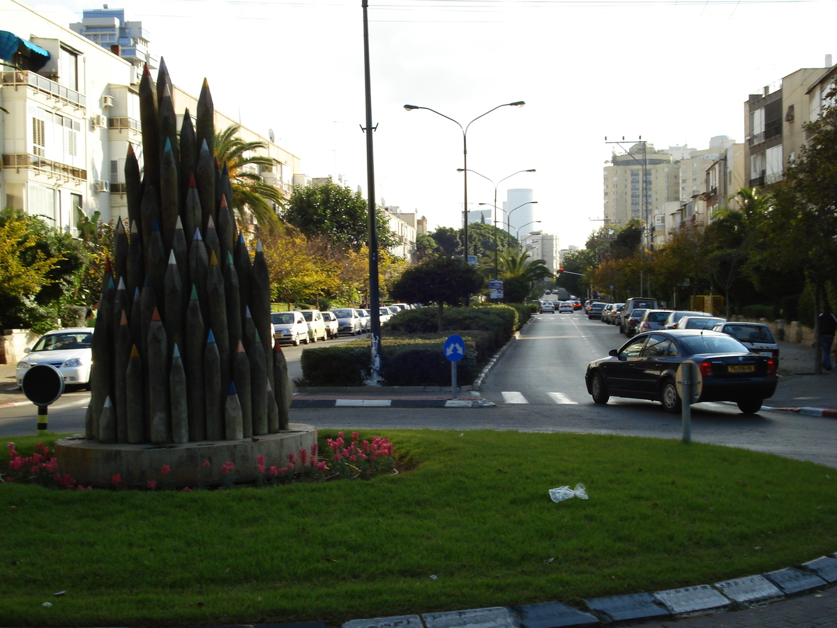 Picture Israel Tel Aviv 2006-12 73 - Room Tel Aviv