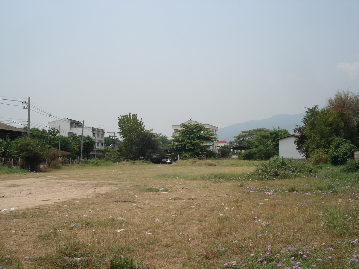 Picture Thailand Chiang Mai Inside Canal Sam Larn 2006-04 25 - Rentals Sam Larn