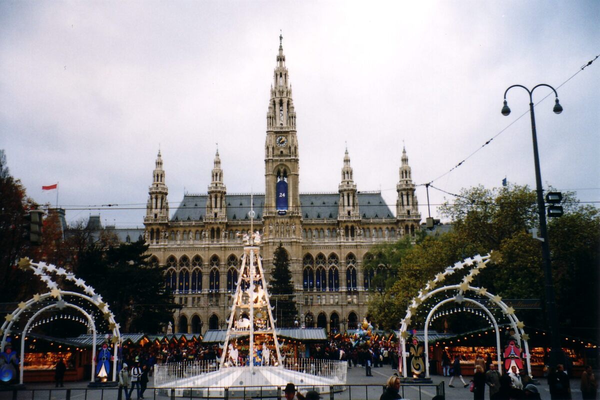 Picture Austria Vienna 2001-11 2 - Walking Street Vienna