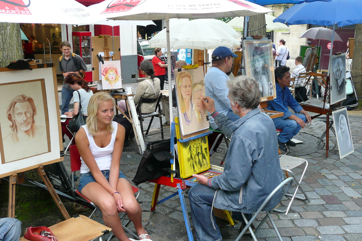 Picture France Paris Place du Tertre 2007-06 1 - Lake Place du Tertre