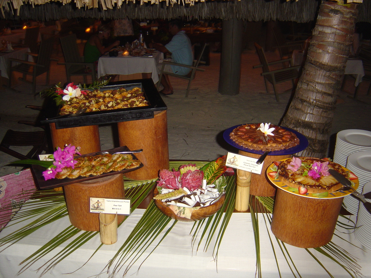 Picture Polynesia Meridien Bora Bora Hotel 2006-04 6 - Lake Meridien Bora Bora Hotel