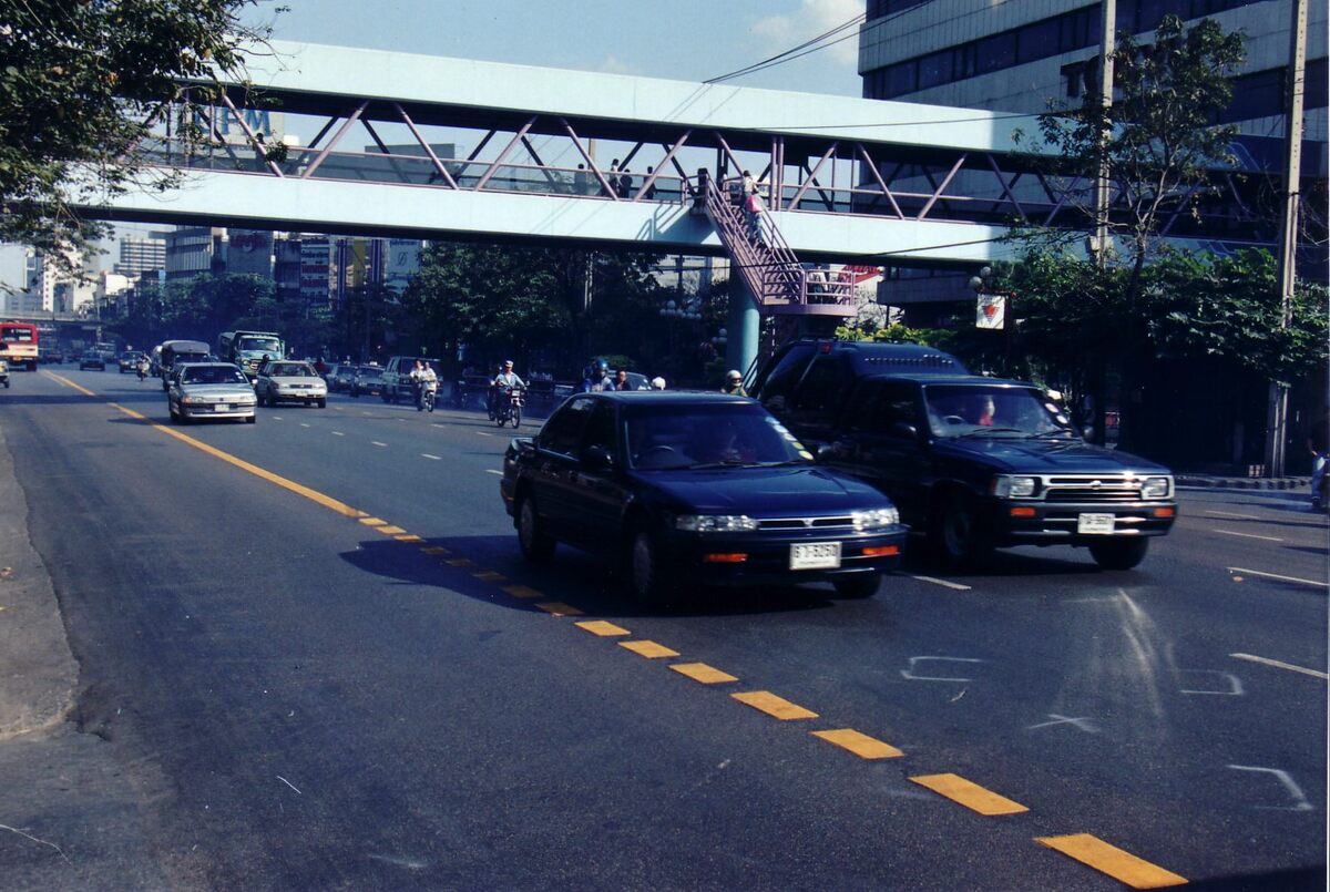 Picture Thailand Bangkok 1990-04 0 - Resort Bangkok