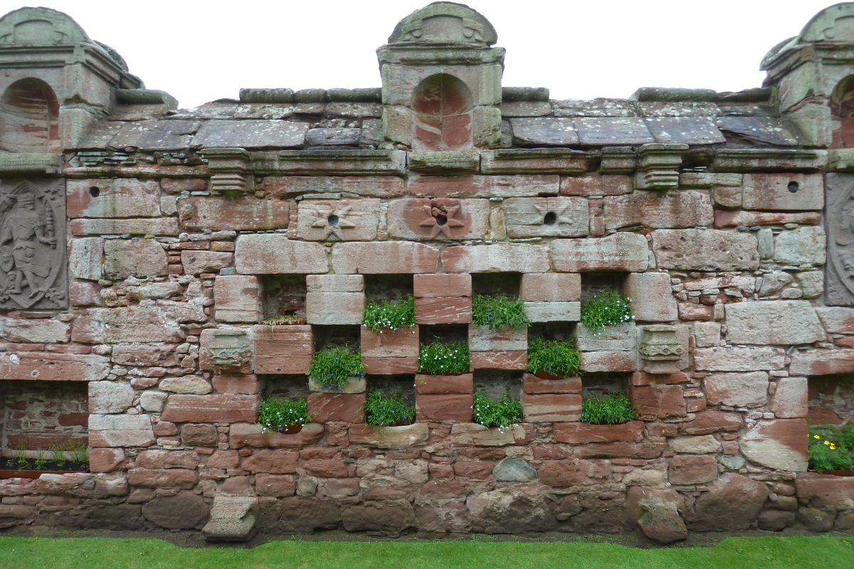 Picture United Kingdom Scotland Edzell Castle 2011-07 25 - Sauna Edzell Castle