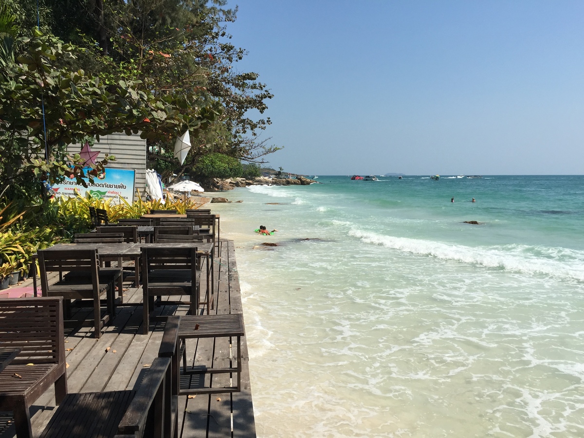 Picture Thailand Koh Samet 2016-01 32 - Hotel Pool Koh Samet