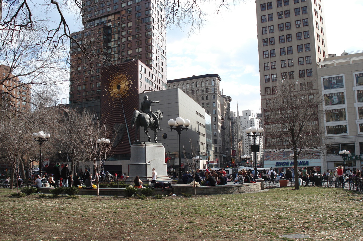 Picture United States New York Union Square 2006-03 15 - Street Union Square