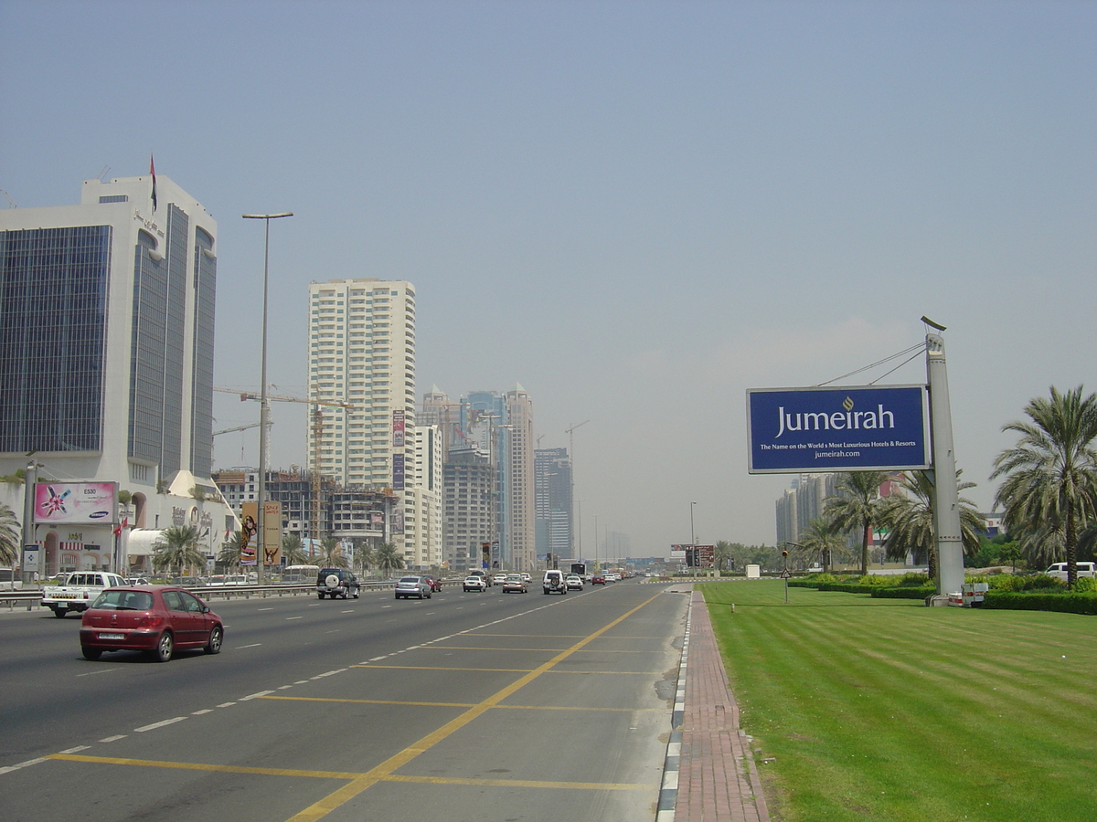 Picture United Arab Emirates Dubai 2005-09 10 - Lakes Dubai