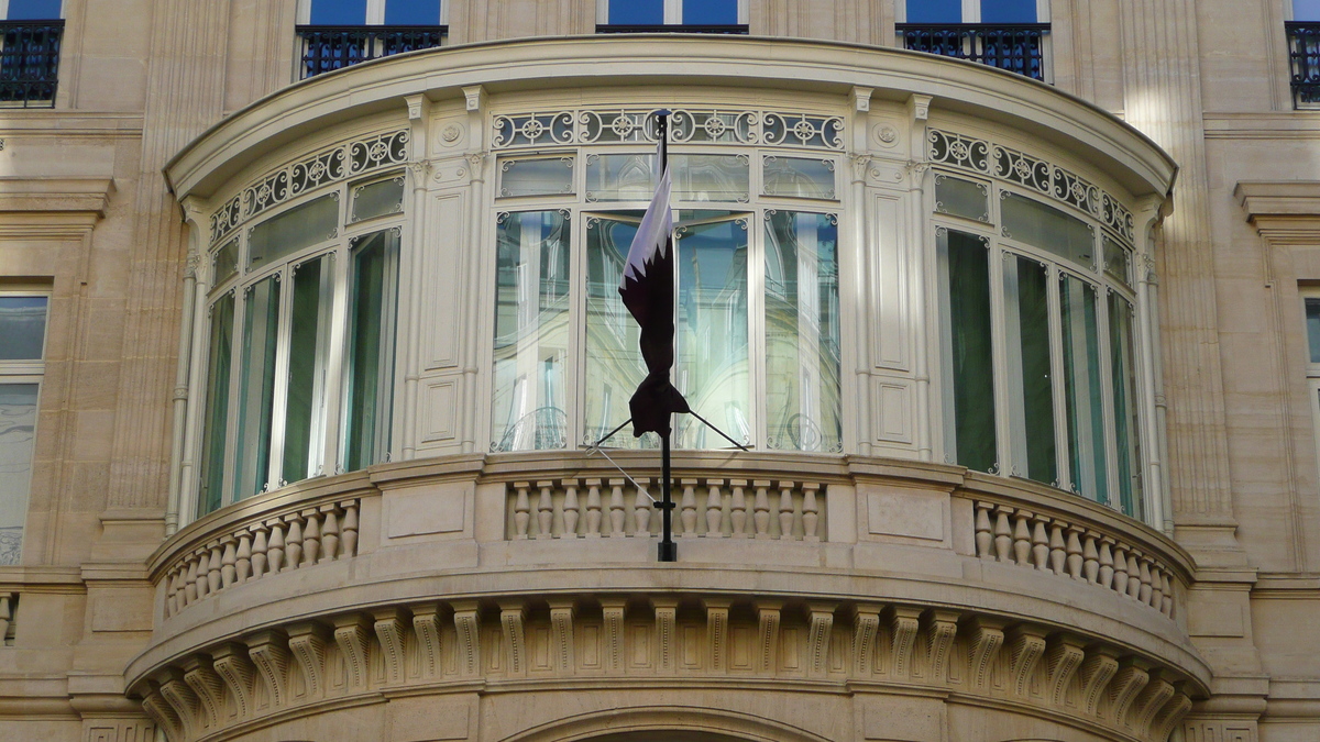 Picture France Paris Etoile and Arc de Triomphe 2007-05 150 - Saving Etoile and Arc de Triomphe