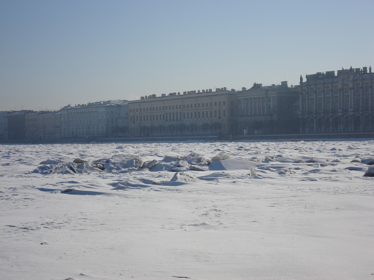 Picture Russia St Petersburg Neva 2006-03 34 - Hotel Pool Neva