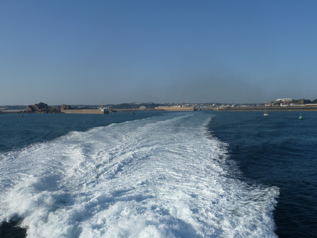 Picture France Boat from St Malo to Jersey 2010-04 28 - Weather Boat from St Malo to Jersey