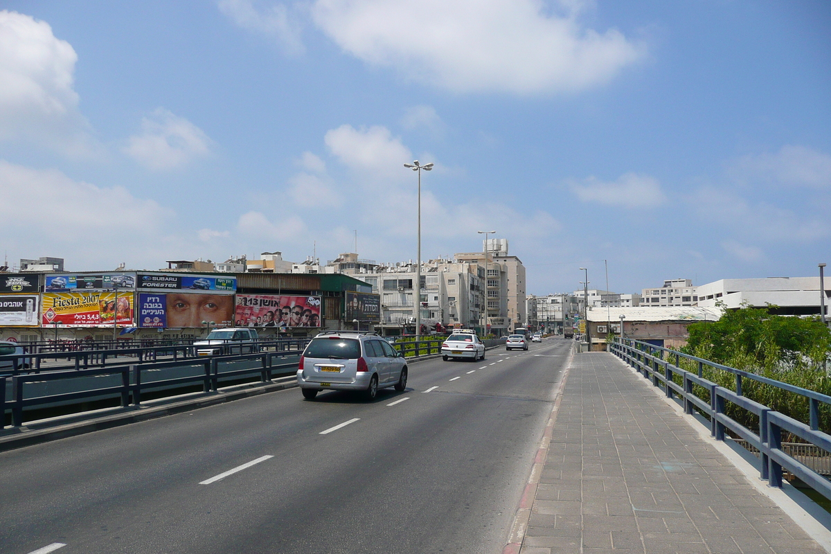 Picture Israel Tel Aviv Rokach Street 2007-06 34 - City View Rokach Street