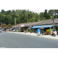 Picture Thailand Ko Chang Island road 2011-02 40 - Lands Island road