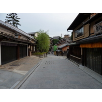 Picture Japan Kyoto Sannenzaka 2010-06 5 - Walking Street Sannenzaka