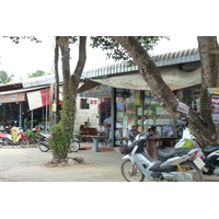 Picture Thailand Ko Chang Island road 2011-02 60 - Street Island road