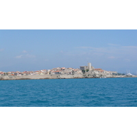 Picture France Antibes 2007-07 7 - Monument Antibes