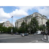 Picture France Paris Avenue Foch 2007-06 79 - Shopping Avenue Foch