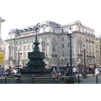 Picture United Kingdom London Shaftesbury Avenue 2007-09 72 - Saving Shaftesbury Avenue