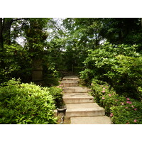 Picture Japan Tokyo Nezu Museum 2010-06 84 - Monument Nezu Museum