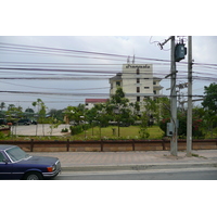 Picture Thailand Chonburi Sukhumvit road 2008-01 134 - Monument Sukhumvit road