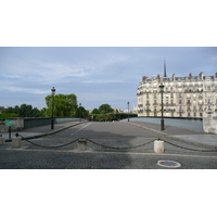 Picture France Paris The Bridges of Paris 2007-06 4 - Shopping The Bridges of Paris