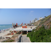 Picture Israel Bat Yam Beach 2007-06 56 - Restaurants Bat Yam Beach