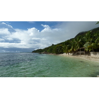 Picture Seychelles Praslin 2011-10 193 - Hotel Pool Praslin