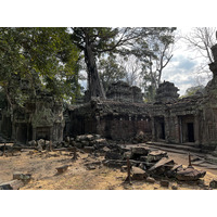 Picture Cambodia Siem Reap Ta Prohm 2023-01 16 - Cheap Room Ta Prohm