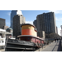 Picture United States New York Battery Park 2006-03 35 - Waterfalls Battery Park