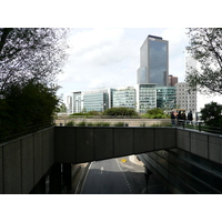 Picture France Paris La Defense 2007-05 213 - Waterfall La Defense