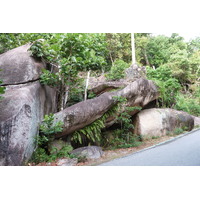 Picture Seychelles Praslin 2011-10 11 - Monument Praslin