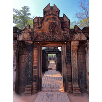 Picture Cambodia Siem Reap ⁨Banteay Srei⁩ 2023-01 43 - Street ⁨Banteay Srei⁩