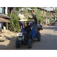 Picture Myanmar Myeik (Mergui) 2005-01 158 - Spring Myeik (Mergui)