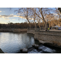 Picture France Nimes 2018-02 28 - Waterfall Nimes