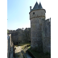 Picture France Fougeres 2010-04 6 - Night Fougeres