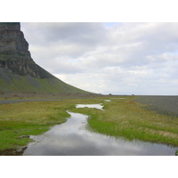 Picture Iceland Road 1 Jokulsarlon to vik 2003-06 34 - Monument Road 1 Jokulsarlon to vik