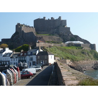 Picture Jersey Jersey Gorey 2010-04 19 - Walking Street Gorey