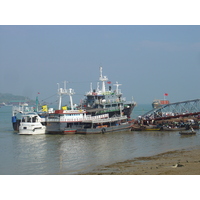 Picture Myanmar Myeik (Mergui) 2005-01 177 - Shopping Myeik (Mergui)