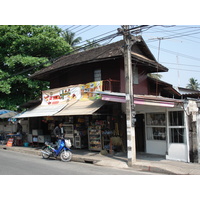 Picture Thailand Chiang Mai Inside Canal 2006-04 32 - Restaurant Inside Canal