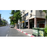 Picture Israel Tel Aviv Ibn Gvirol Street 2007-06 47 - SPA Ibn Gvirol Street