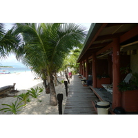 Picture Fiji Beachcomber Island 2010-05 52 - Hotel Pool Beachcomber Island