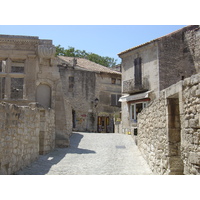 Picture France Baux de Provence 2004-08 17 - Monuments Baux de Provence